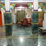Goroomgo Shanti Guest House Varanasi Near Ganga Ghat